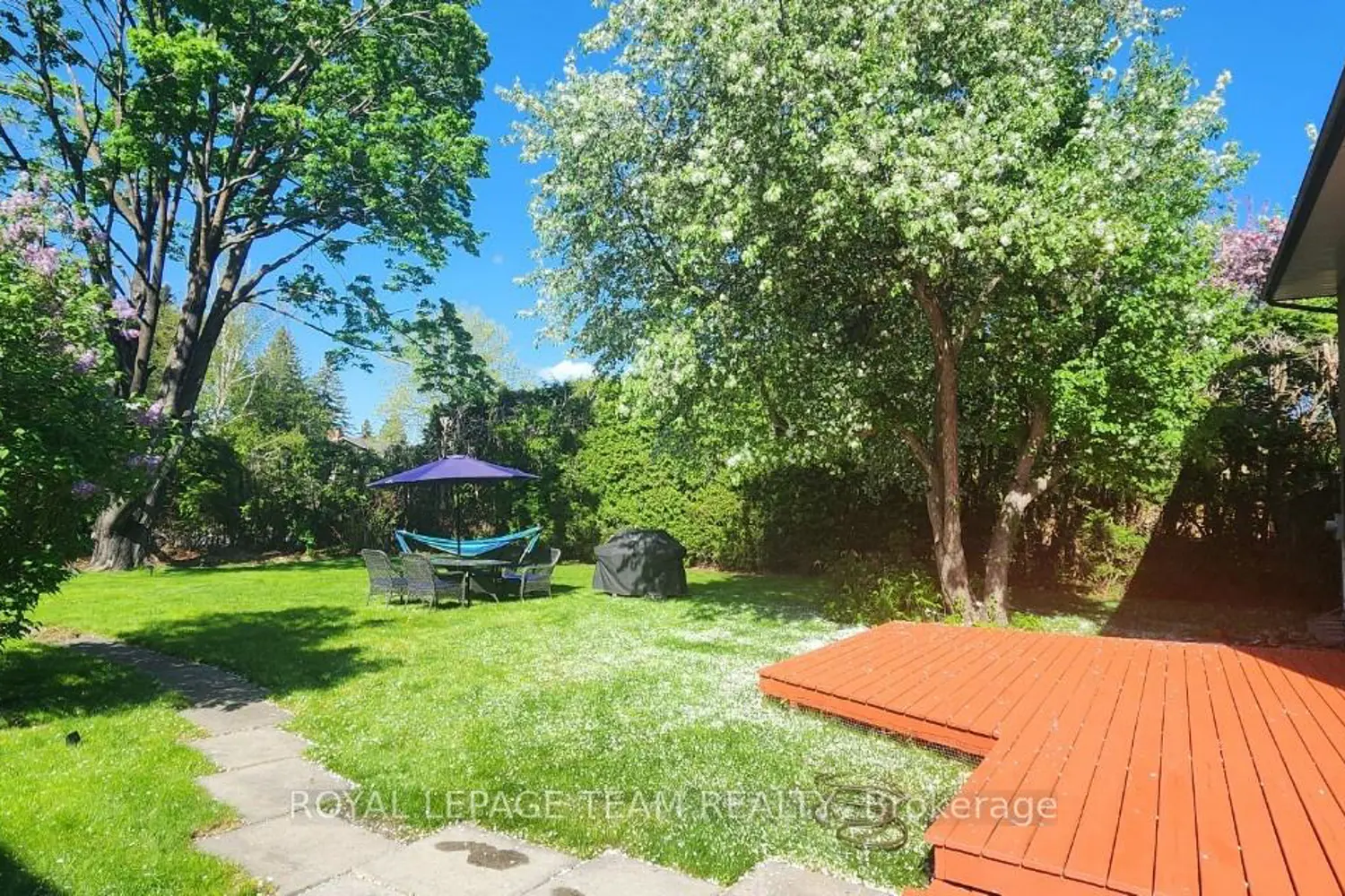 18 Pentland Crescent photo 2
