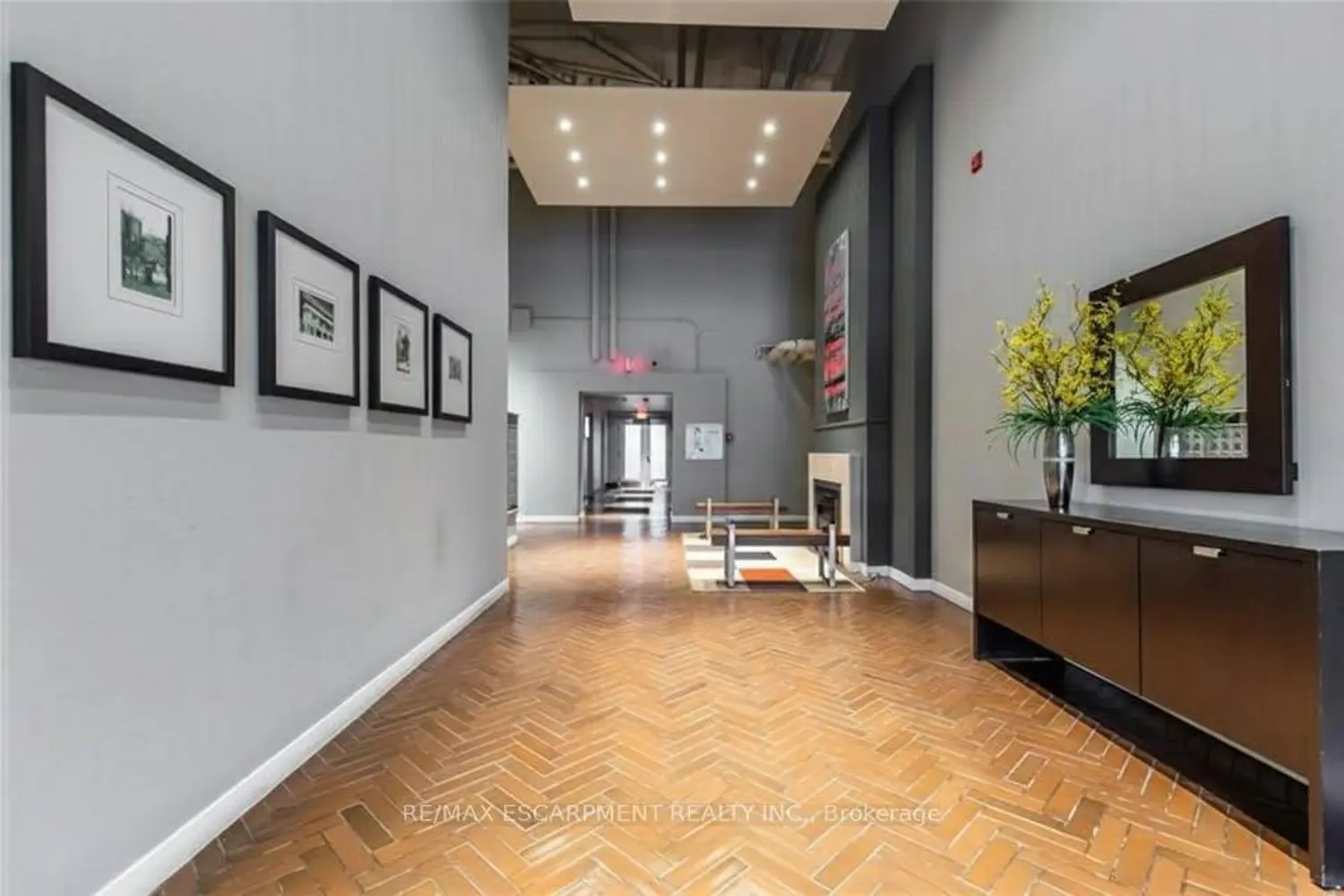 Additional image 3 of 66 Bay Street #106