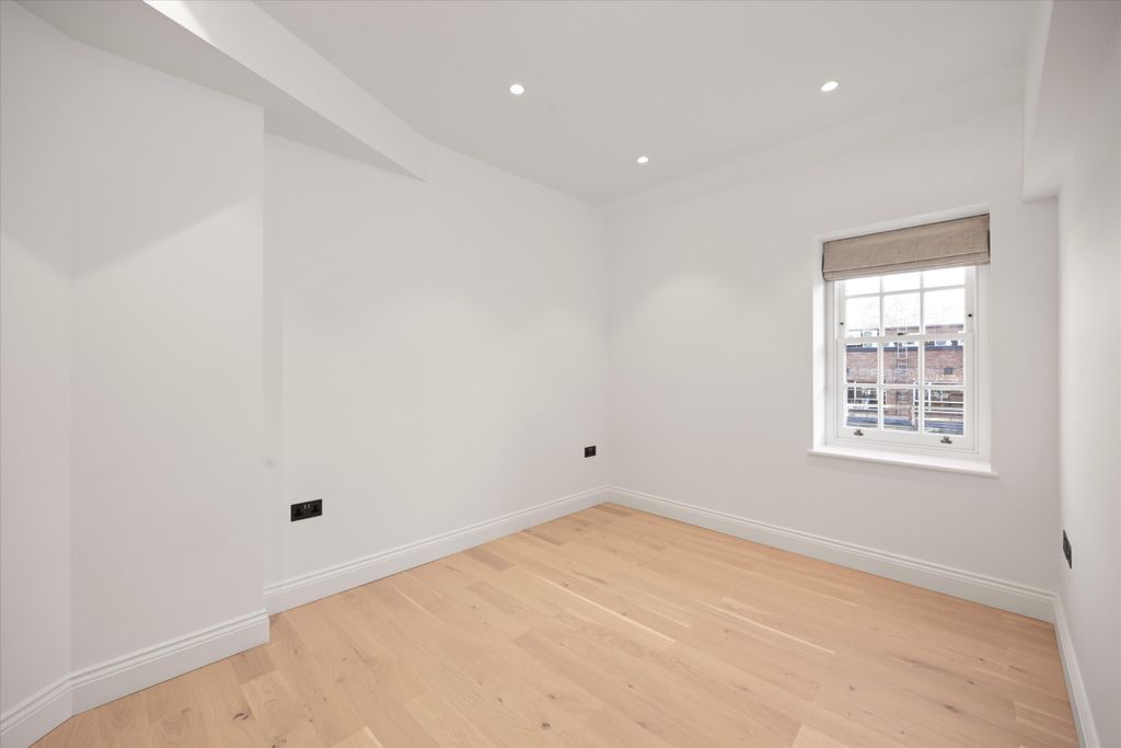 Additional image 8 of 4 bed flat for saleHill Street, Richmond TW9