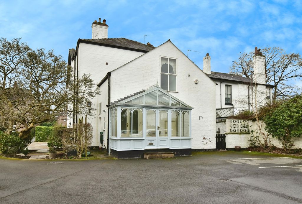 Additional image 19 of 4 bed flat for saleWoodleigh Court, Alderley Edge, Cheshire SK9