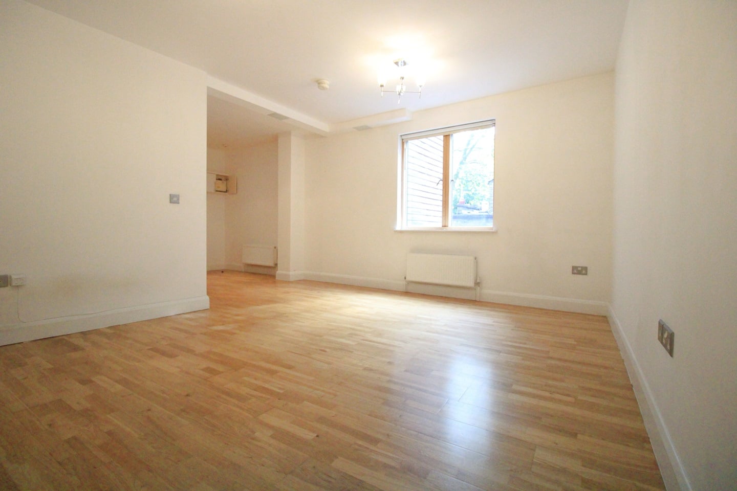 Additional image 2 of Studio Flat, Hackney Road, E2, N1 7GU