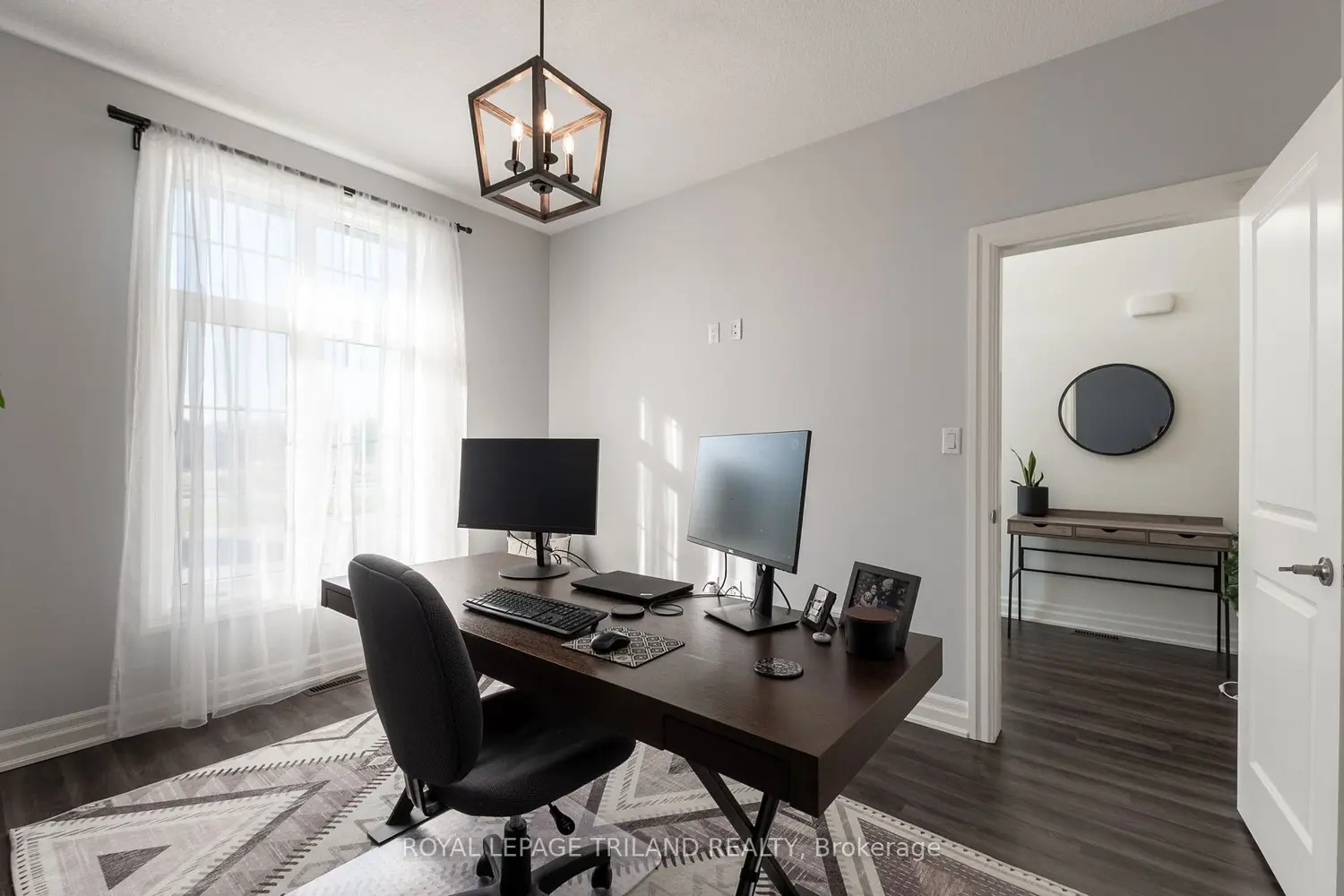 Additional image 10 of 9861 Glendon Drive 102, Middlesex Centre