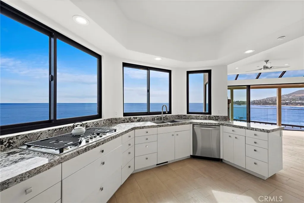 Additional image 11 of 715 Ocean Front, Laguna Beach, CA 92651