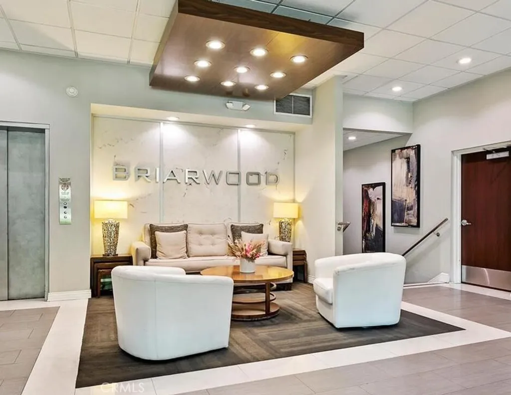 1745 Camino Palmero St, Los Angeles, CA 90046