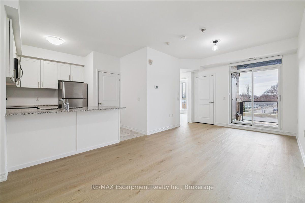 Additional image 4 of 205-2393 Bronte Road, Oakville, ON, L6M 1P4