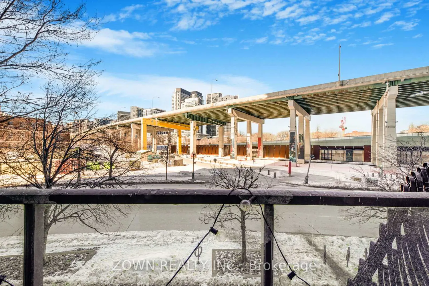 Additional image 17 of 231 Fort York Boulevard 220