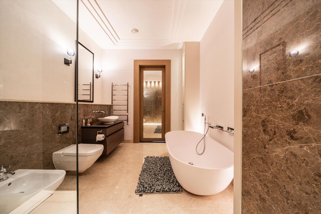 Additional image 25 of 7 bed detached house for saleRodona Road, St George's Hill, Weybridge, Surrey KT13