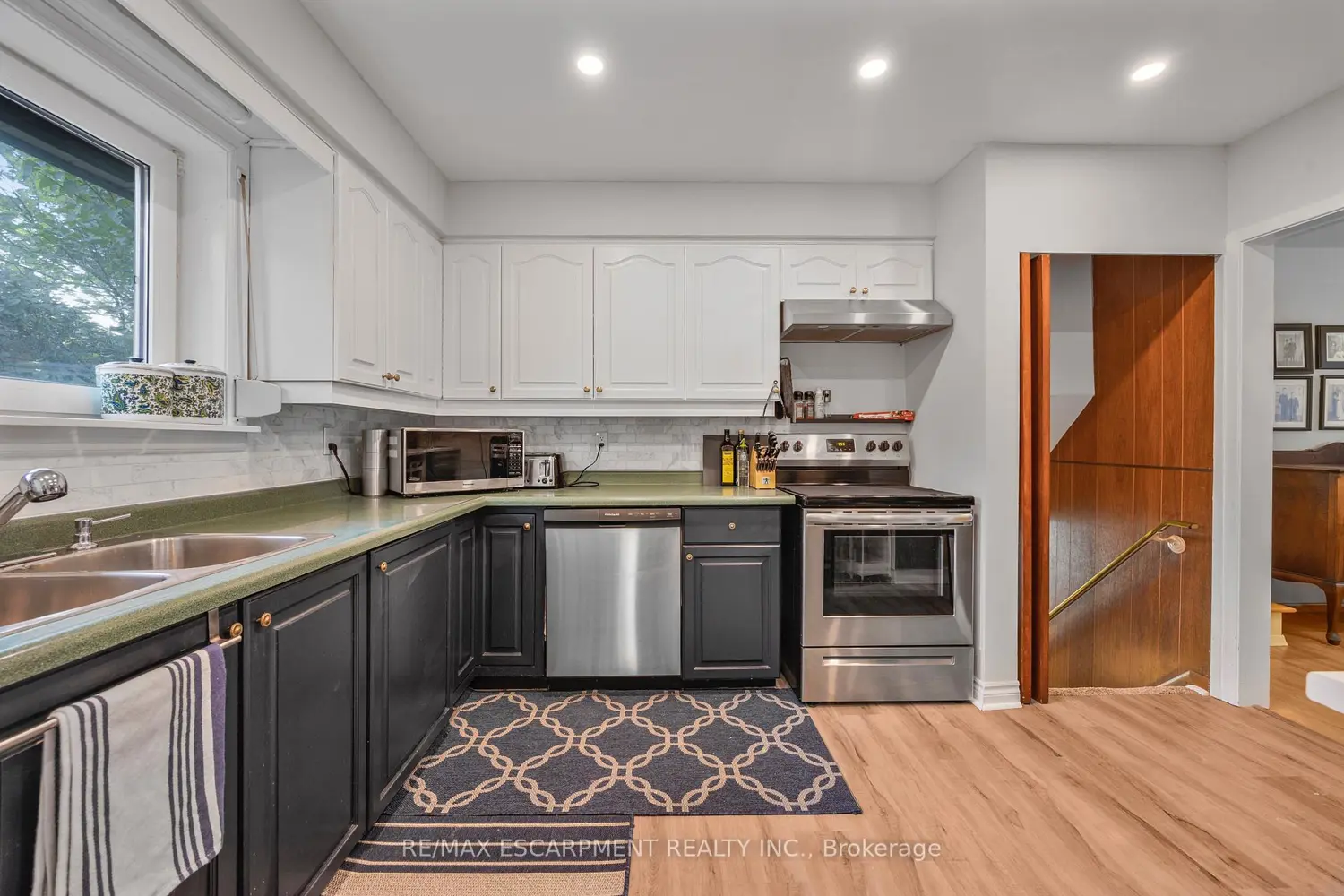 Additional image 9 of 172 Old Ancaster Road