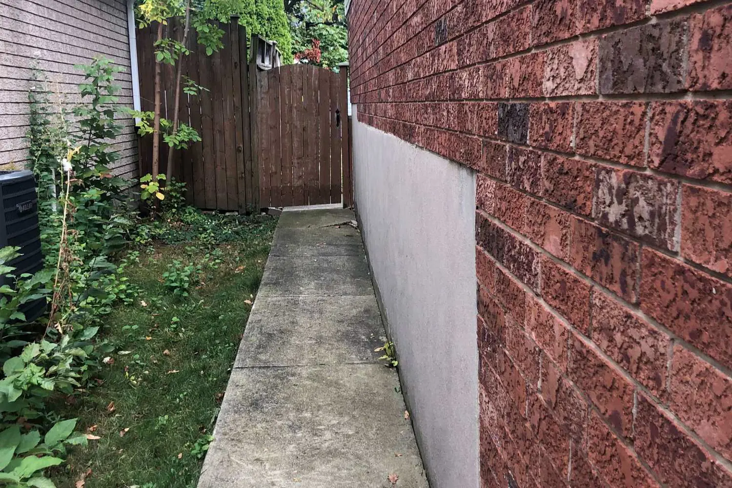 Additional image 15 of 562 Erinbrook Drive