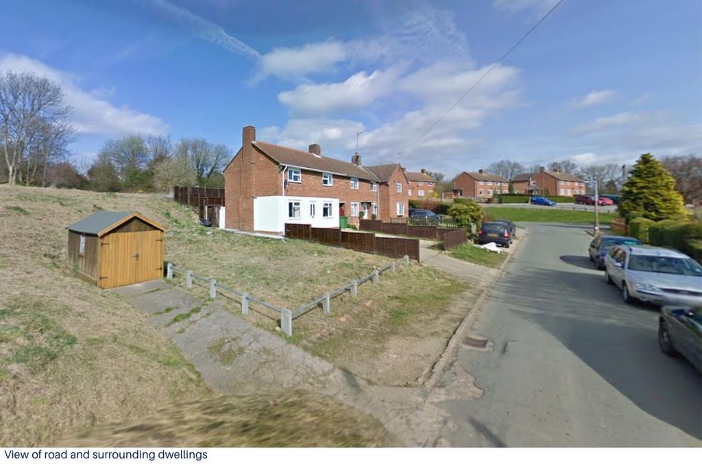 Additional image 2 of Land for saleLand At Buckingham Street, Tingewick, Buckinghamshire MK18