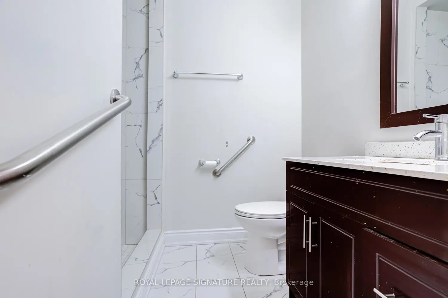 Additional image 16 of 20 Watercliff Place