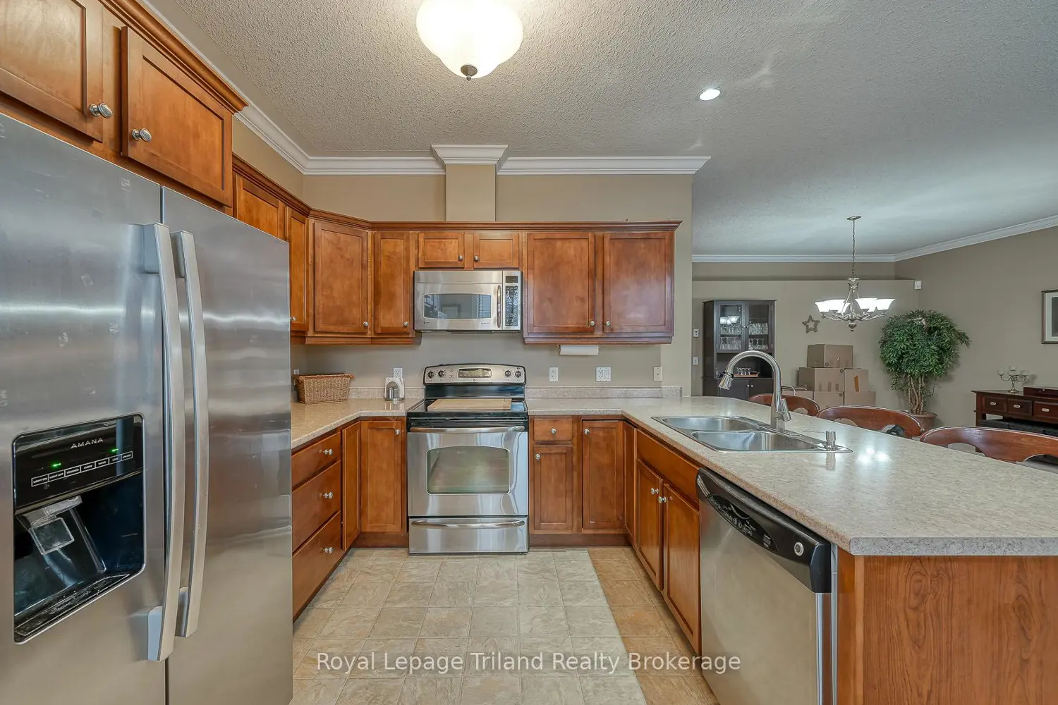 Additional image 8 of 570 Spitfire Street 54