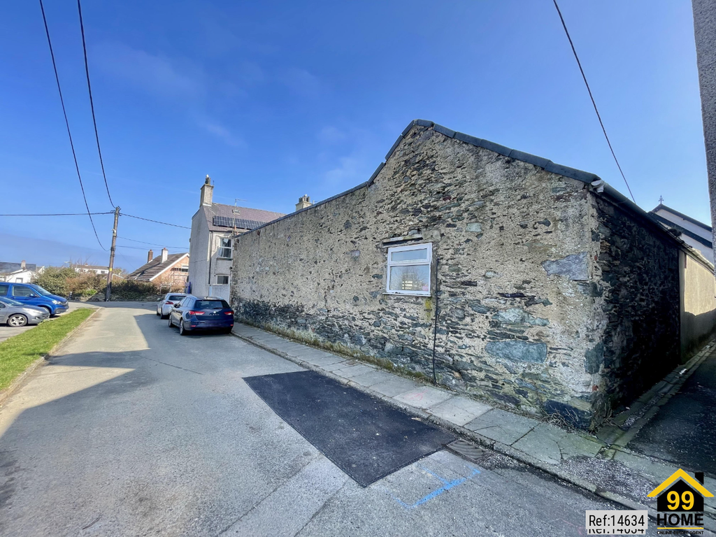 Land for saleLand & Former Bakery, Cemaes Bay, Anglesey LL67