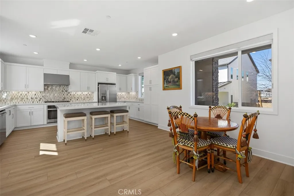 Additional image 23 of 218 Sora, Irvine, CA 92618