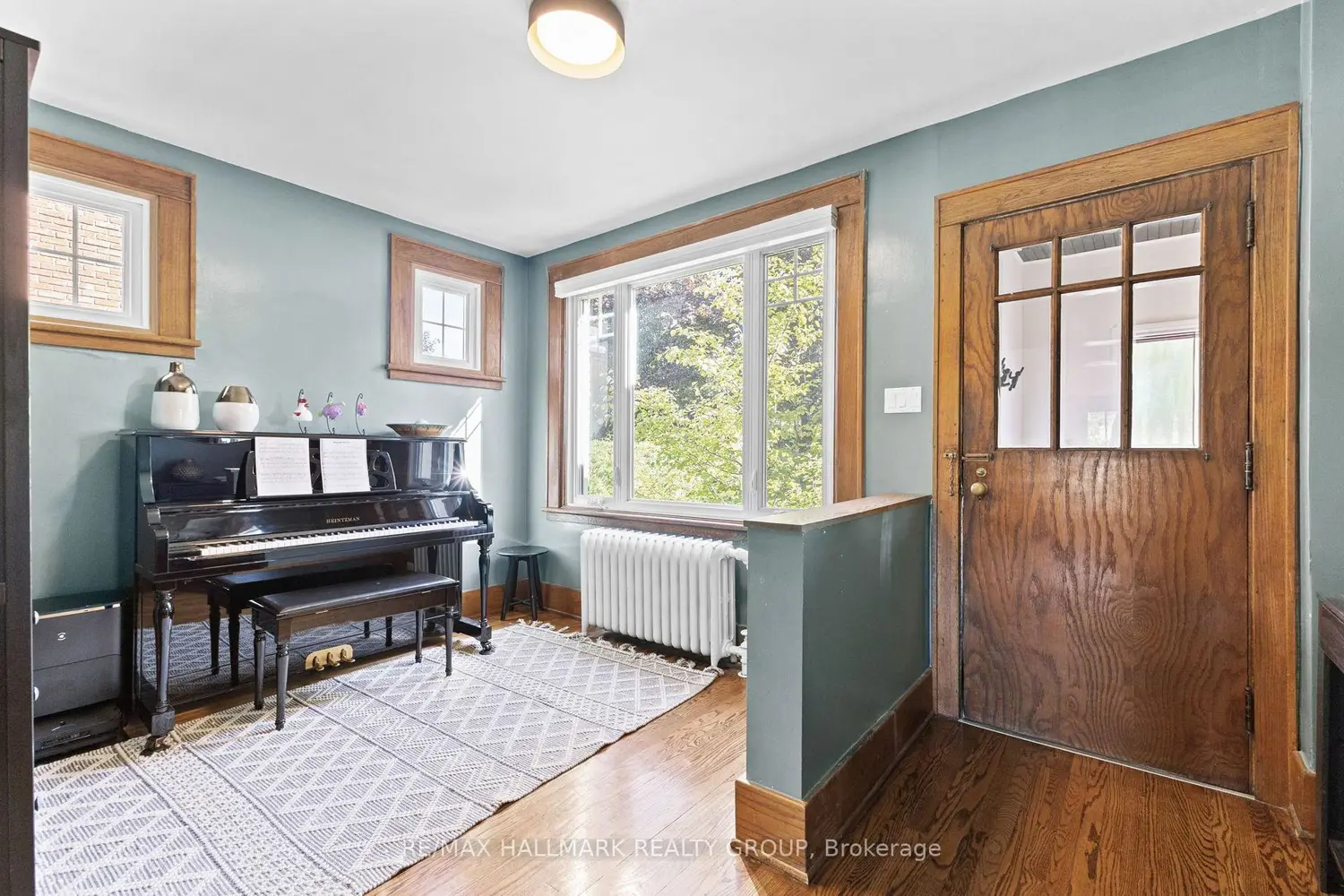 Additional image 12 of 321 Clemow Avenue