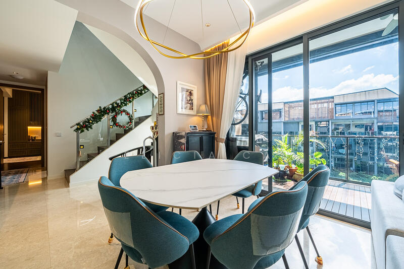 Additional image 4 of 10 De Souza Avenue