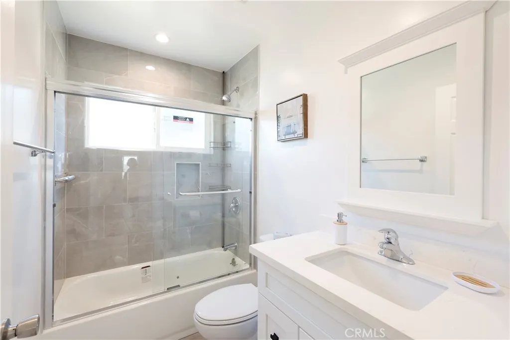 Additional image 14 of 18623 Bryant Street, Northridge, CA 91324