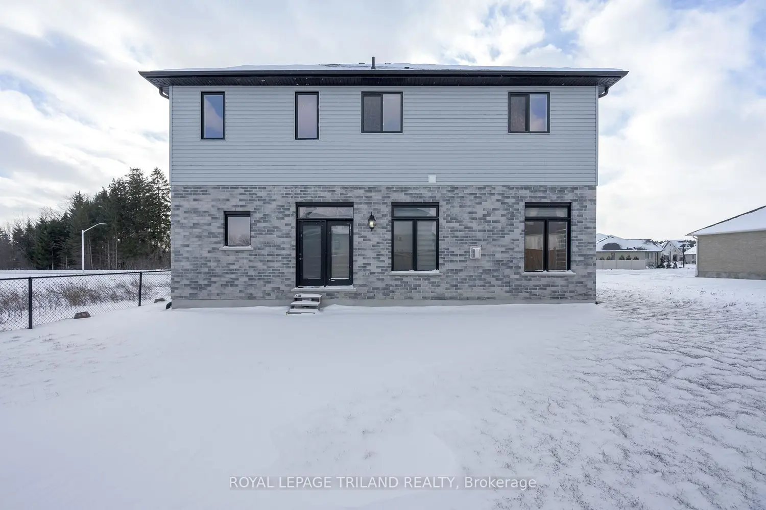 4142 Campbell Street photo 3