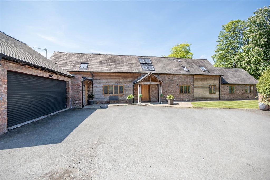 5 bed barn conversion for saleGledrid, Gledrid, Chirk LL14