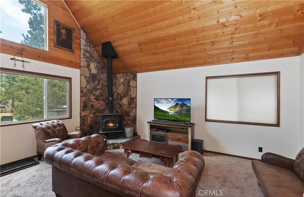 Additional image 8 of 220 E Angeles Blvd, Big Bear City, CA 92314