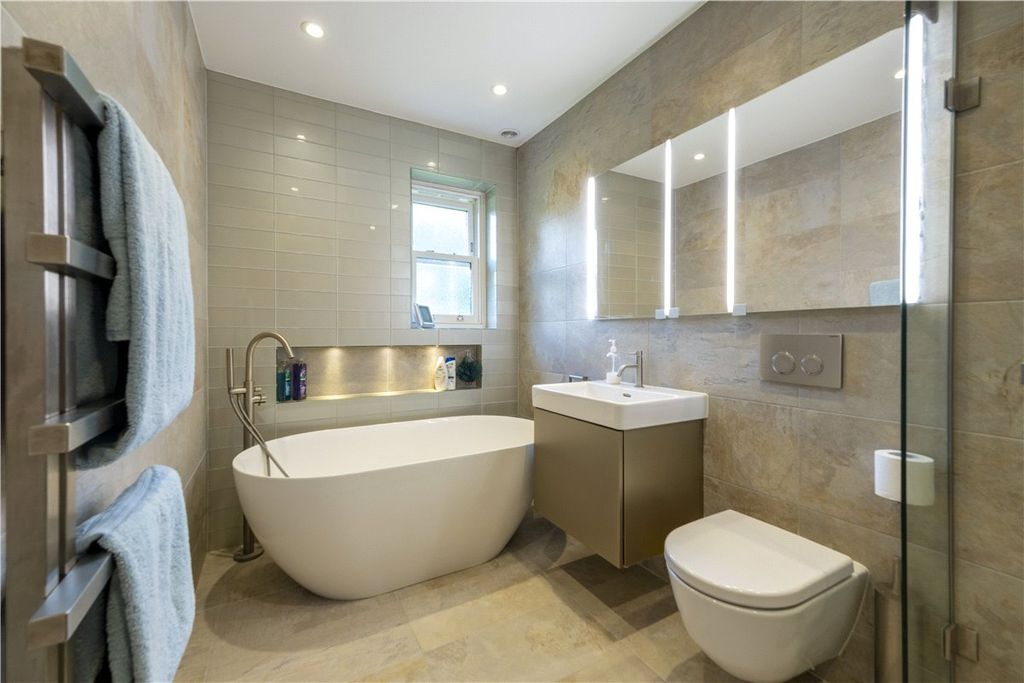 Additional image 14 of 7 bed detached house for saleMilton Lilbourne, Pewsey, Wiltshire SN9