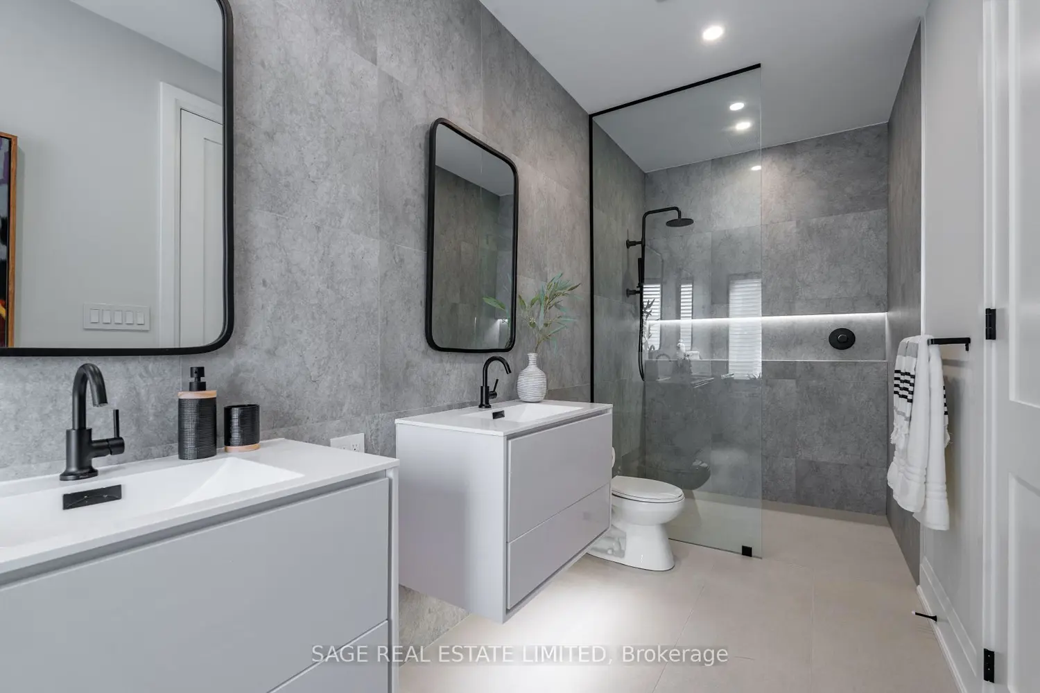 Additional image 7 of 10 Brant Avenue