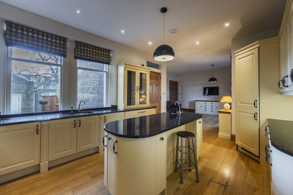 Additional image 5 of 8 bed detached house for saleRubislaw House, 50 Queens Road, Aberdeen AB15