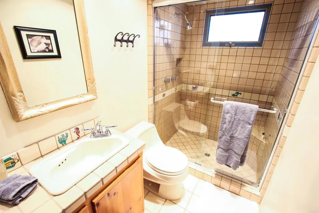 Additional image 127 of 2027 Glasgow Avenue, Cardiff By The Sea, CA 92007