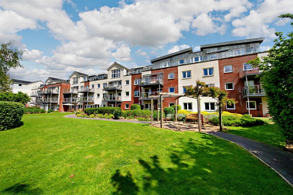 Additional image 20 of 2 bed flat for saleEllisfields Court, Mount Street, Taunton TA1
