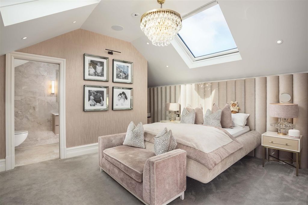 Additional image 15 of 5 bed detached house for saleSouth Lane, Halifax HX3