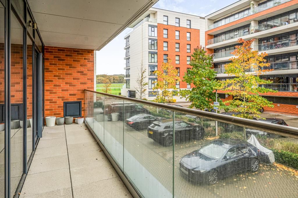 Additional image 18 of 2 bed flat for saleNewbury Racecourse, Berkshire RG14