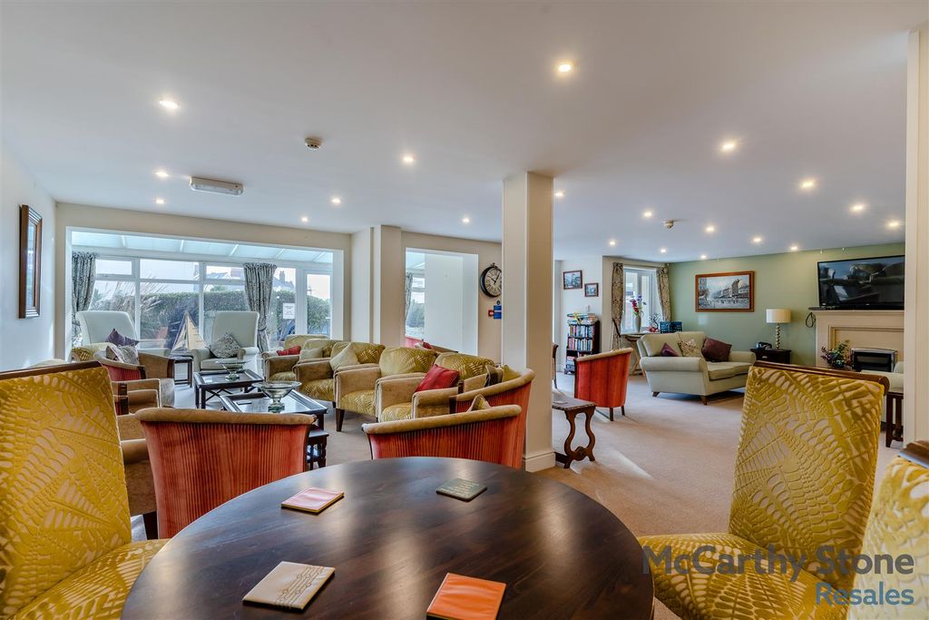 Additional image 18 of 2 bed flat for saleMiddleton Court, Picton Avenue, Porthcawl CF36