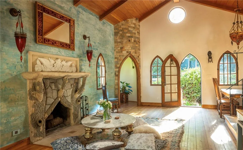 Additional image 35 of 8978 Wonderland Avenue, Los Angeles, CA 90046