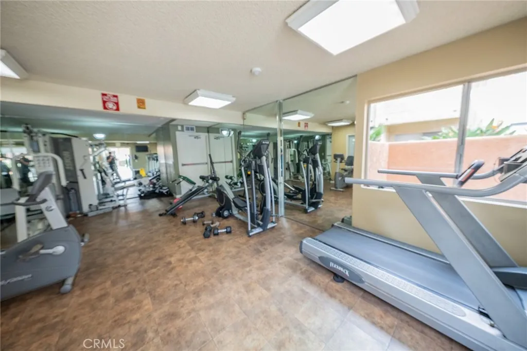 Additional image 23 of 15425 Sherman Way Unit 241, Van Nuys, CA 91406