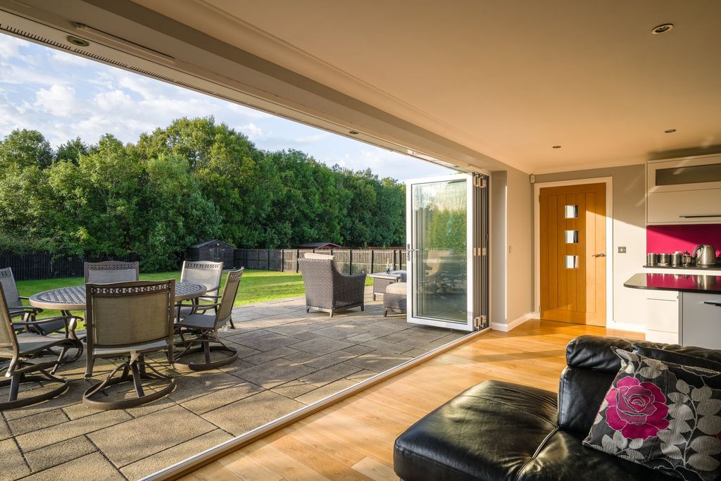 Additional image 17 of 6 bed detached house for saleHamilton Way, East Whitburn EH47