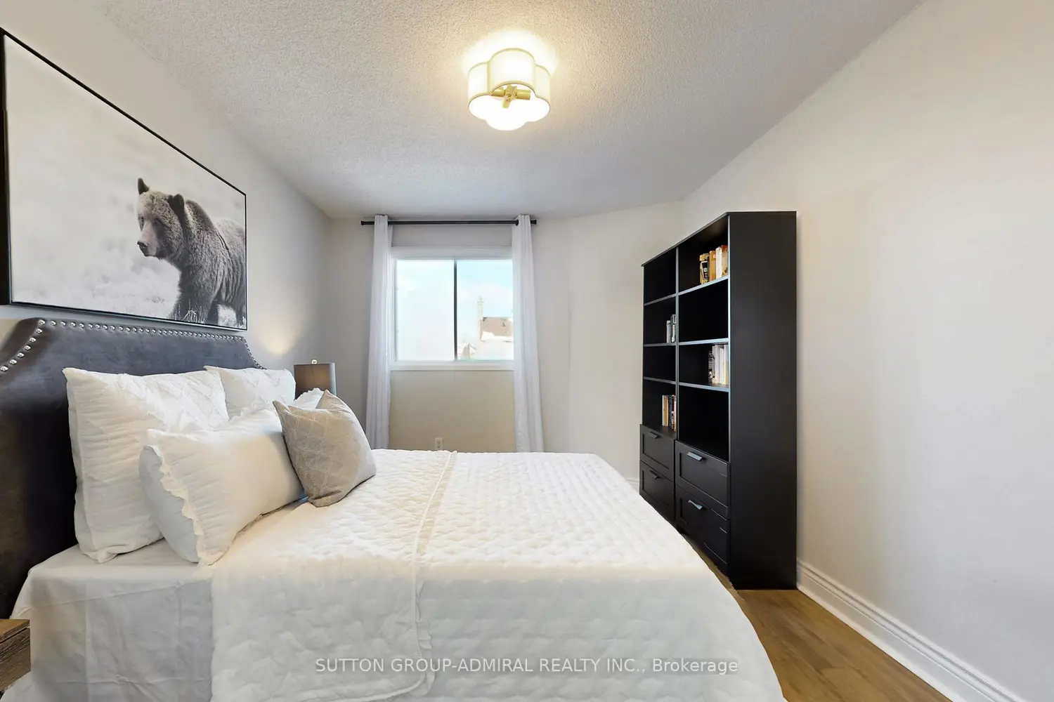 Additional image 15 of 284 Lancrest Street