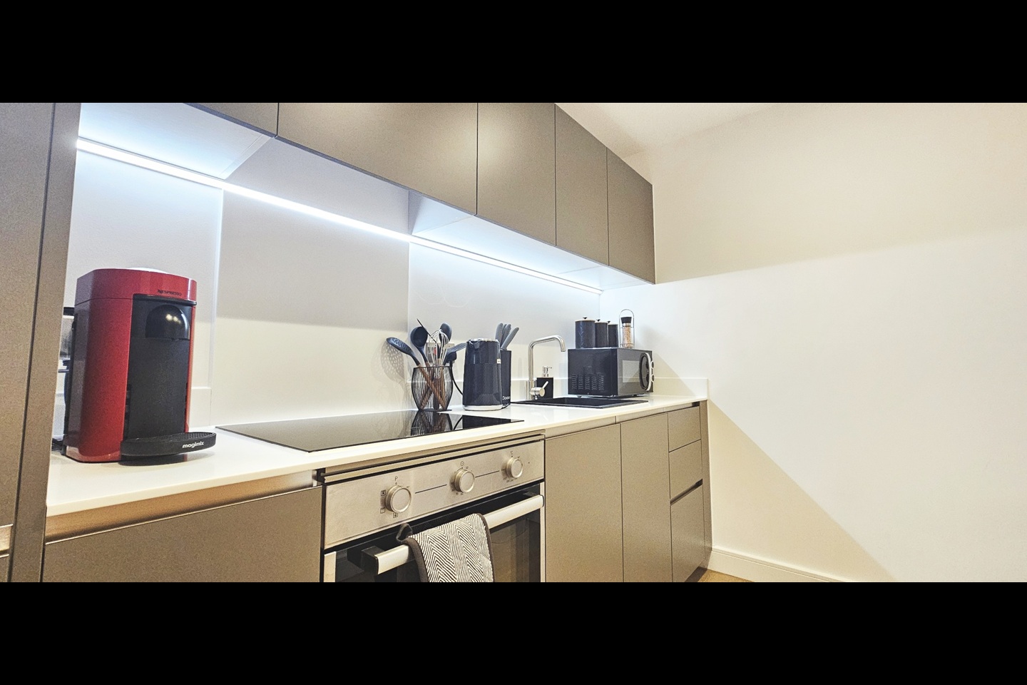 Additional image 17 of 2 Bed Flat, Leeds City Center, LS9, N1 7GU