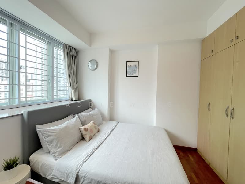 Additional image 3 of 4-Bedroom Ladies Apartment | Queenstown MRT 3 Mins Walk | Clean and Spacious