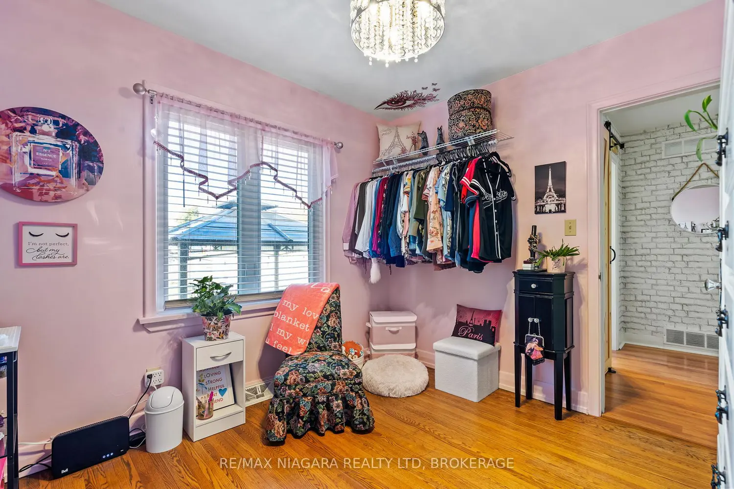 Additional image 12 of 85 Golden Boulevard