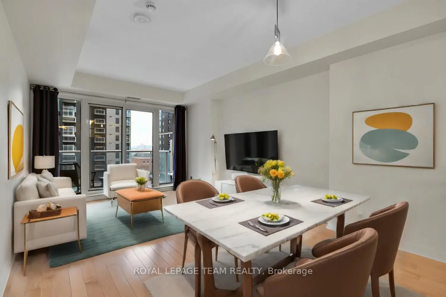 Additional image 5 of 242 Rideau Street 703