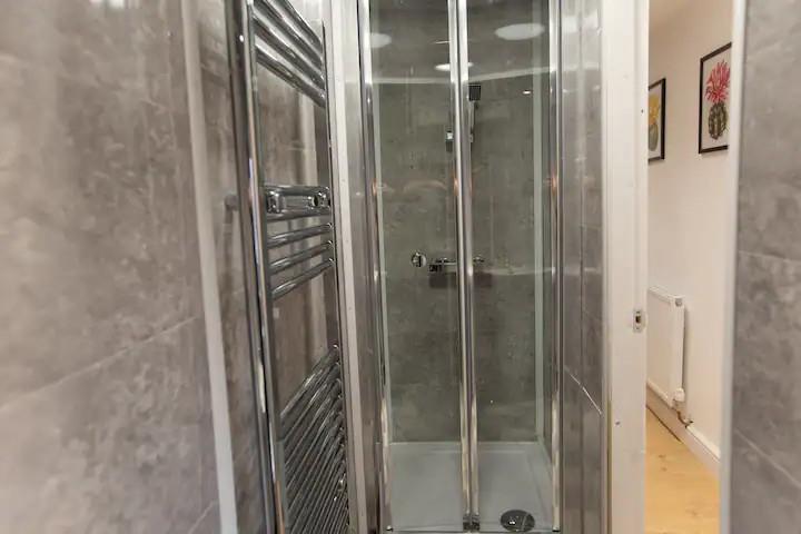 Additional image 8 of 1 Bed Flat, Cemetery Road, LS11, N1 7GU