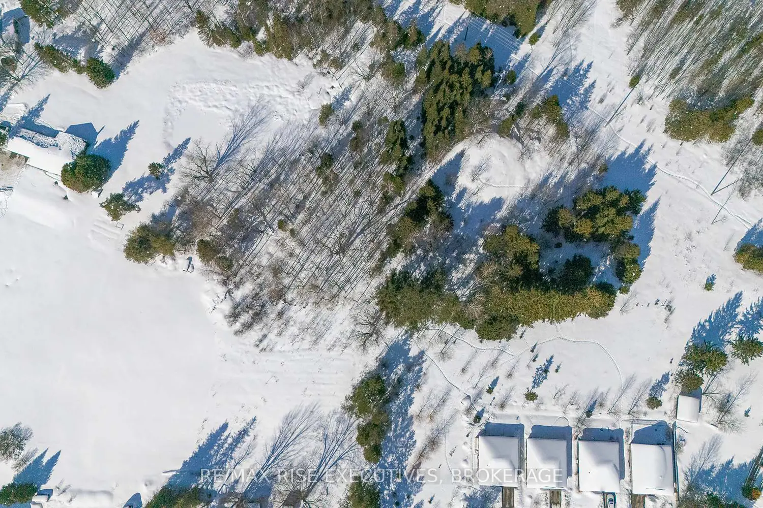 Additional image 16 of 7 Autumn Lane 4