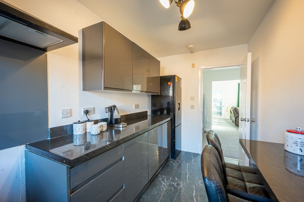 Additional image 7 of 1 bed flat for sale13 Glenmuir Court, Ayr KA8
