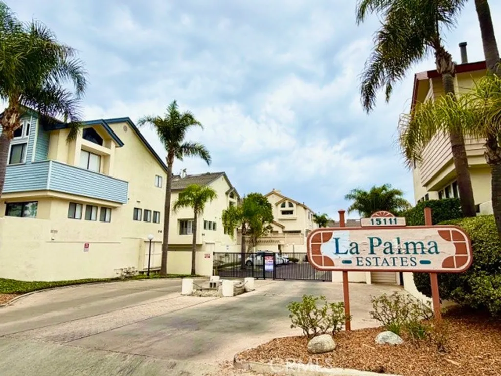 Additional image 3 of 15111 Freeman Ave Unit 57, Lawndale, CA 90260