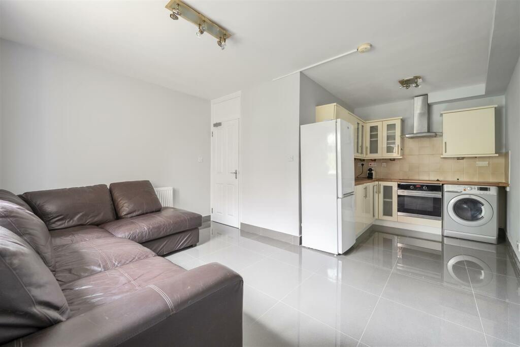 Additional image 7 of 1 Bed Flat, Escuan Lodge, N5, N1 7GU