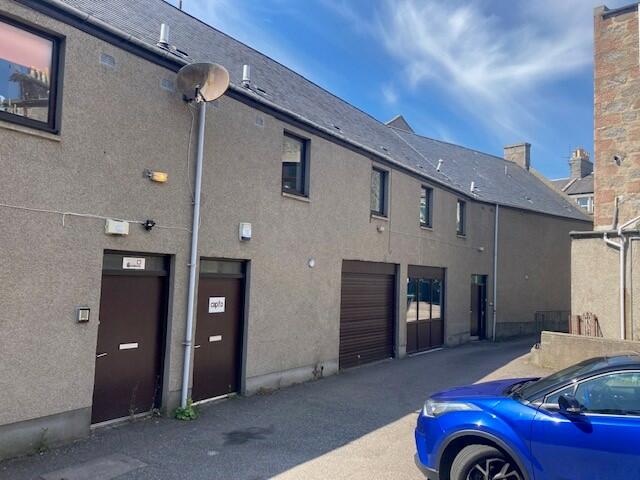Mid Stocket Road, Aberdeen, Aberdeenshire, AB15