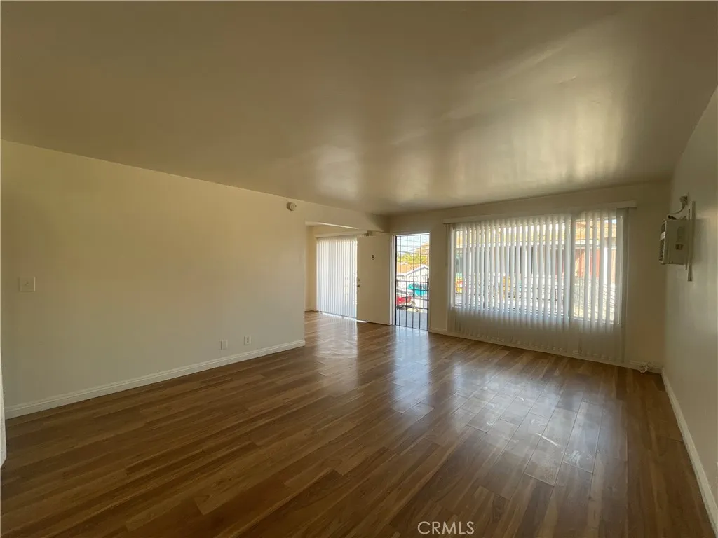 Additional image 4 of 4572 Canoga Street, Montclair, CA 91763