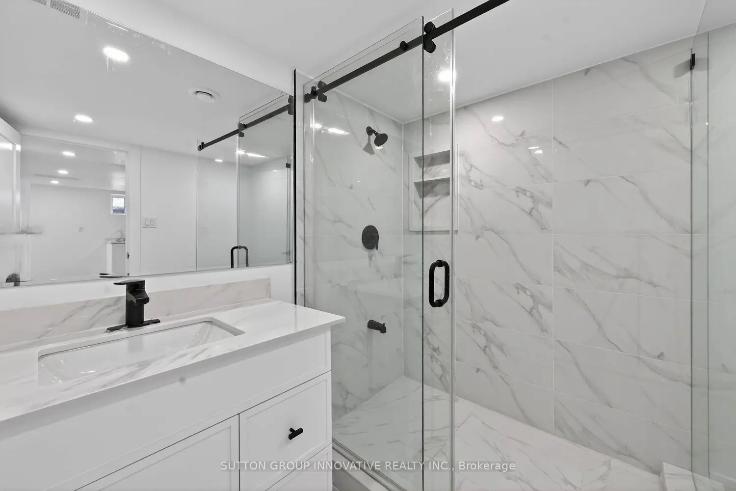 Additional image 17 of 124 Corman Avenue