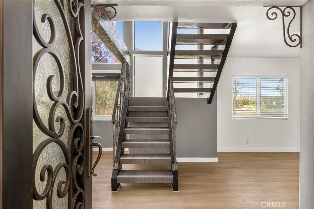 Additional image 8 of 5554 E Vista Del Rio, Anaheim, CA 92807