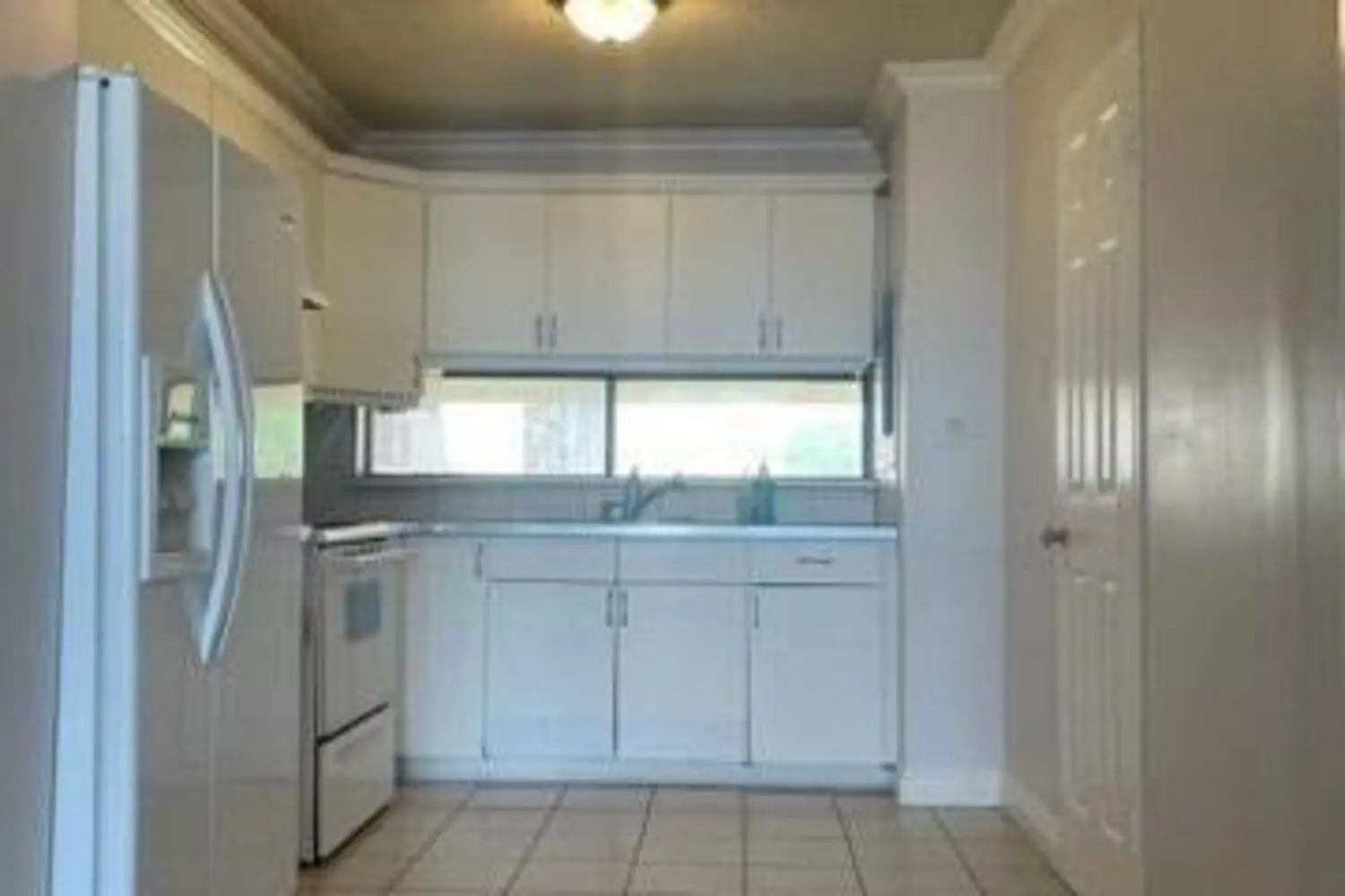 Additional image 4 of 4645 Jane Street 336